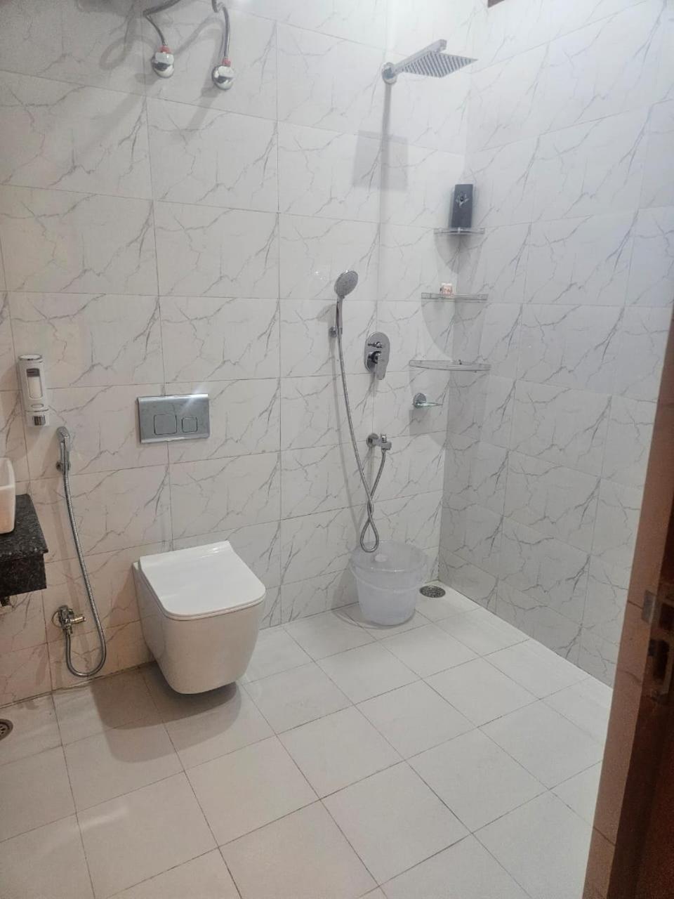 Ashirwaad 249 Bed and Breakfast Greater Noida Buitenkant foto