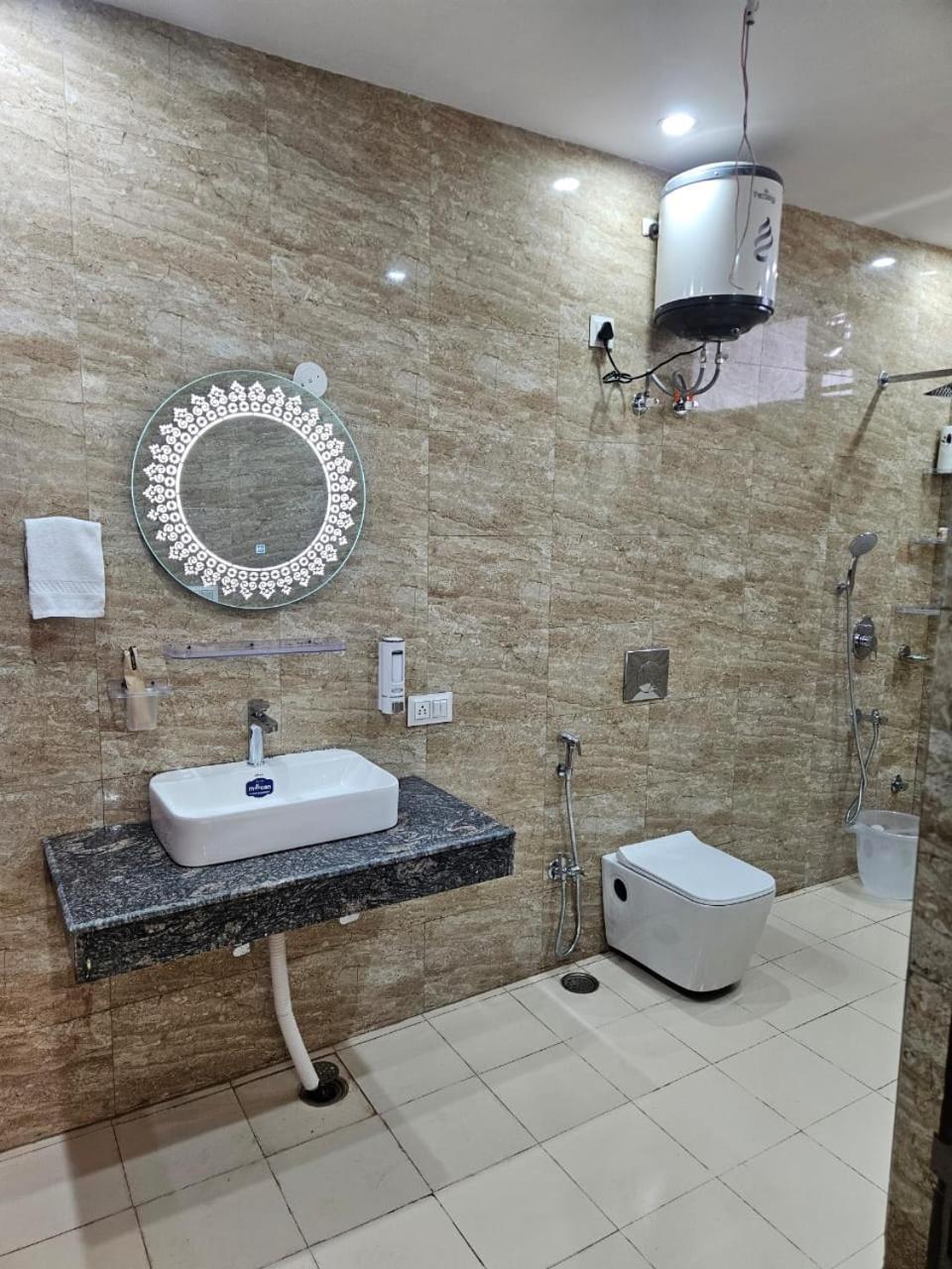 Ashirwaad 249 Bed and Breakfast Greater Noida Buitenkant foto