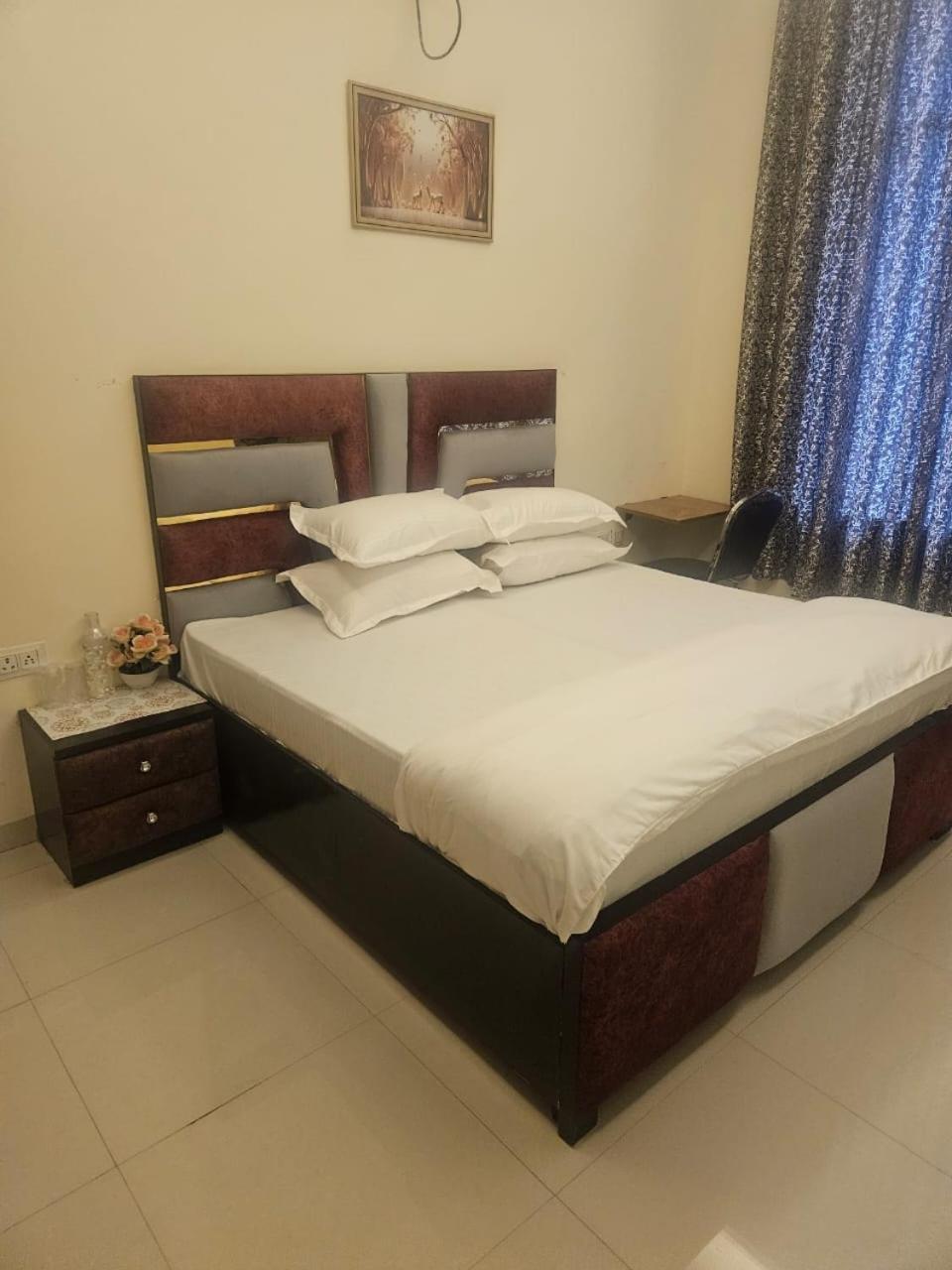 Ashirwaad 249 Bed and Breakfast Greater Noida Buitenkant foto