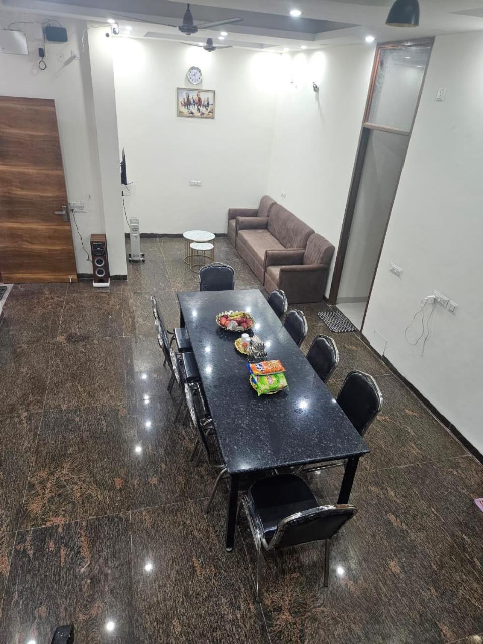 Ashirwaad 249 Bed and Breakfast Greater Noida Buitenkant foto