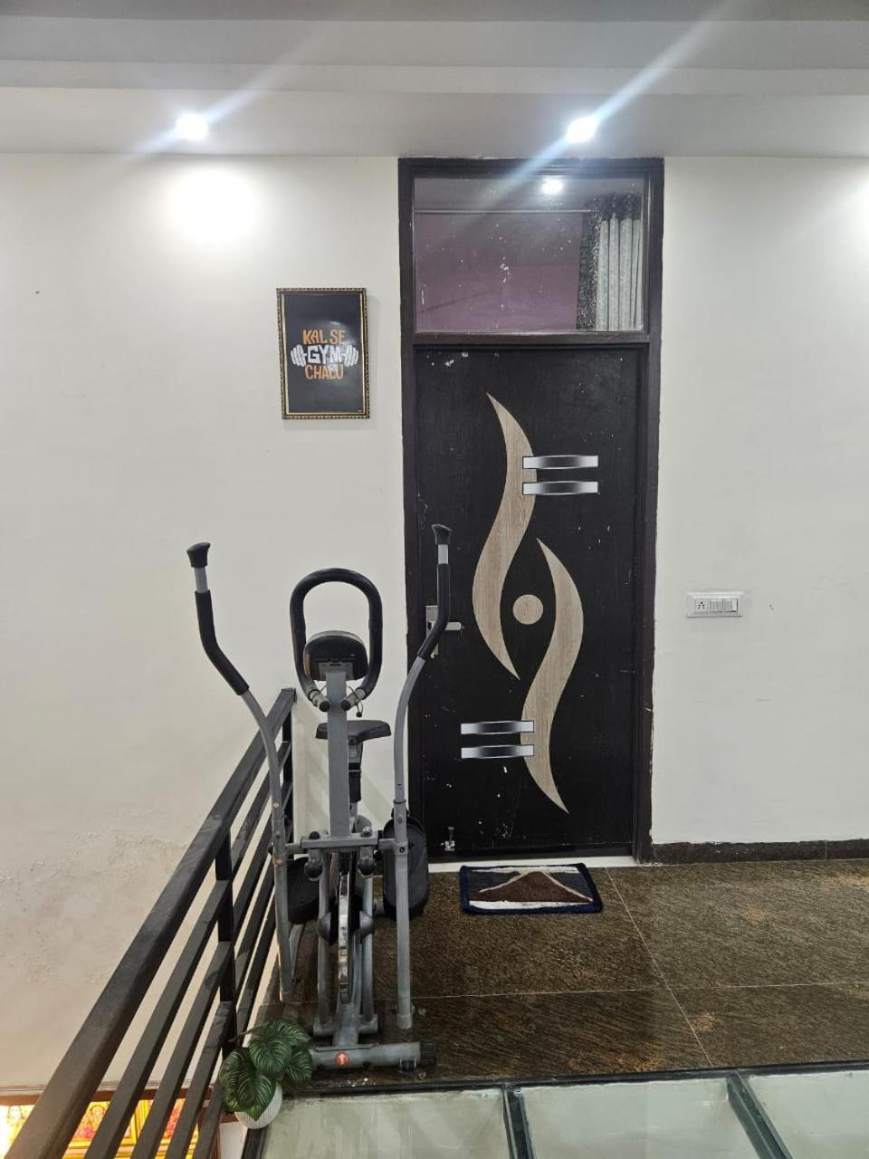 Ashirwaad 249 Bed and Breakfast Greater Noida Buitenkant foto